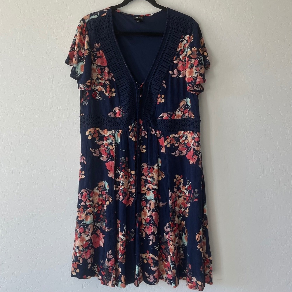 Torrid Navy Blue Floral Crochet Lace Trim‎ Tassel Mini Dress Plus Size 1 Womens